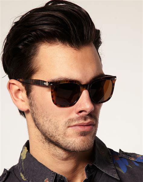 best lightweight sunglasses for men.